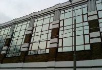 затонировать окна в офисе