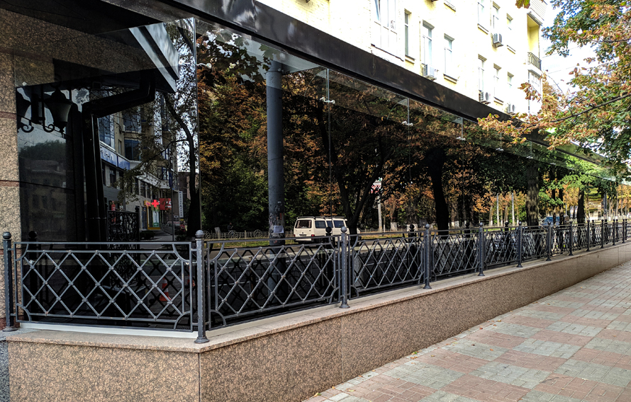 тонировка фасадов